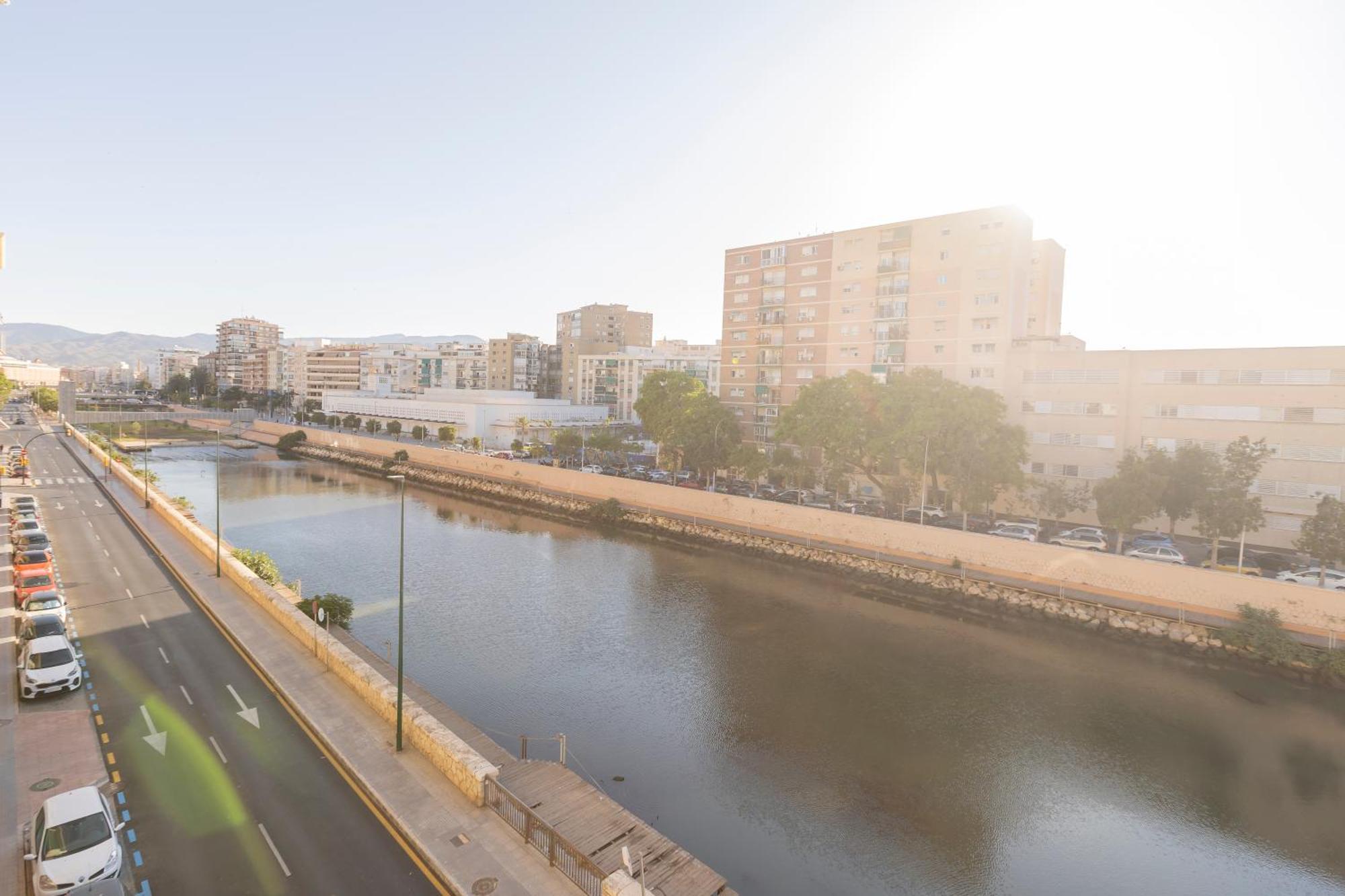 Lu&Cia El Rio City Center Малага Екстериор снимка